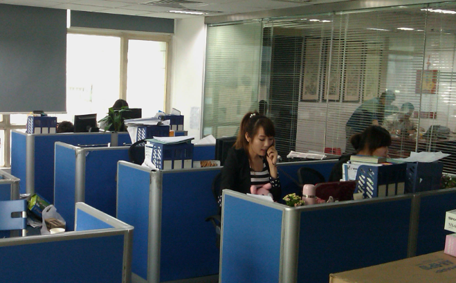 工业塑料件与非标塑胶构件定做：南京金源塑料厂全流程解析